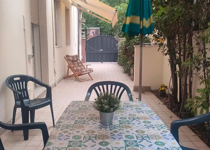 On The - Апартаменти