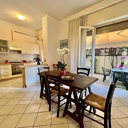 On The - * וירג'יו